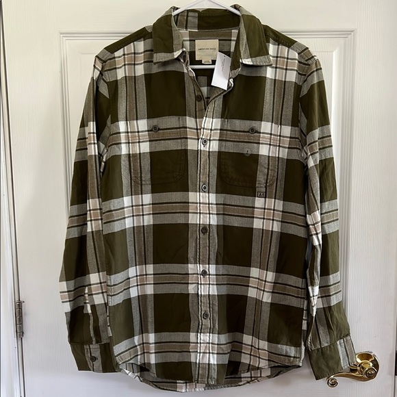 American Eagle Green and White Casual Button Down Shirt - Picture 1 of 7